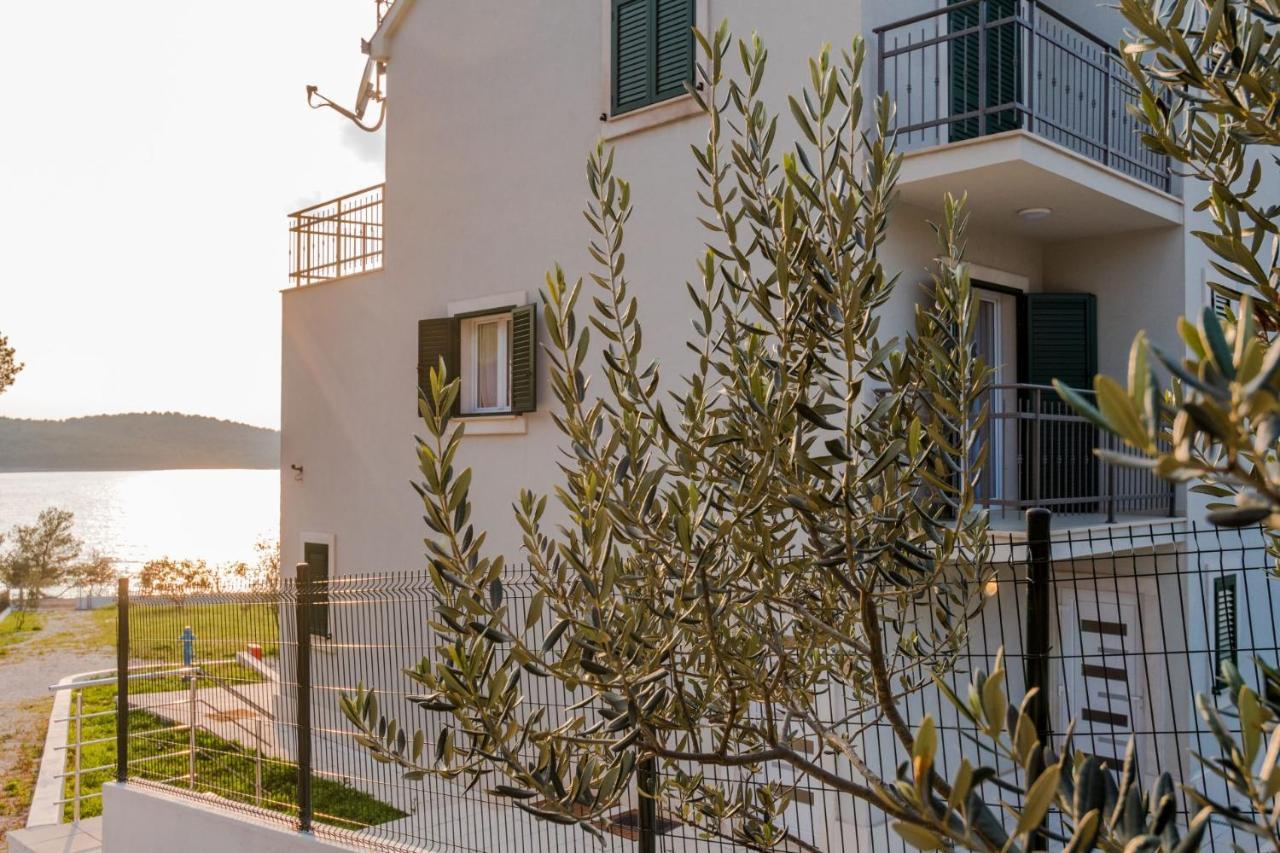Bijaka Villas&Apartments Milna  Exterior foto