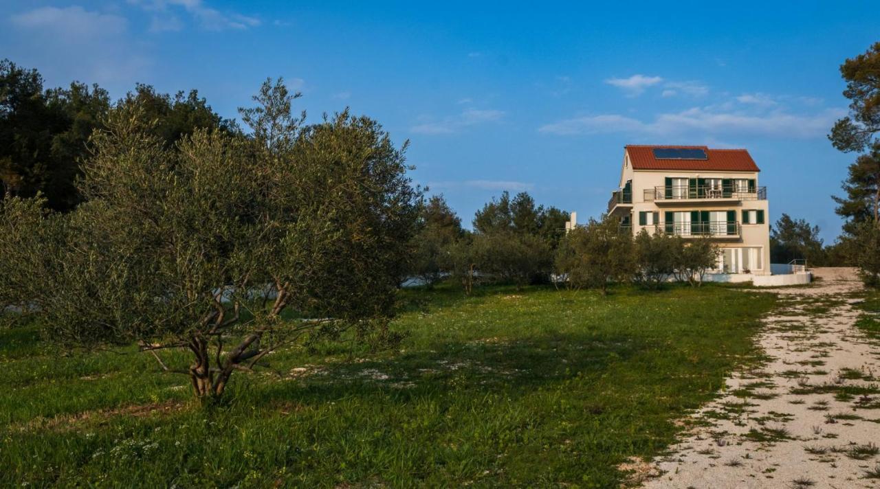 Bijaka Villas&Apartments Milna  Exterior foto