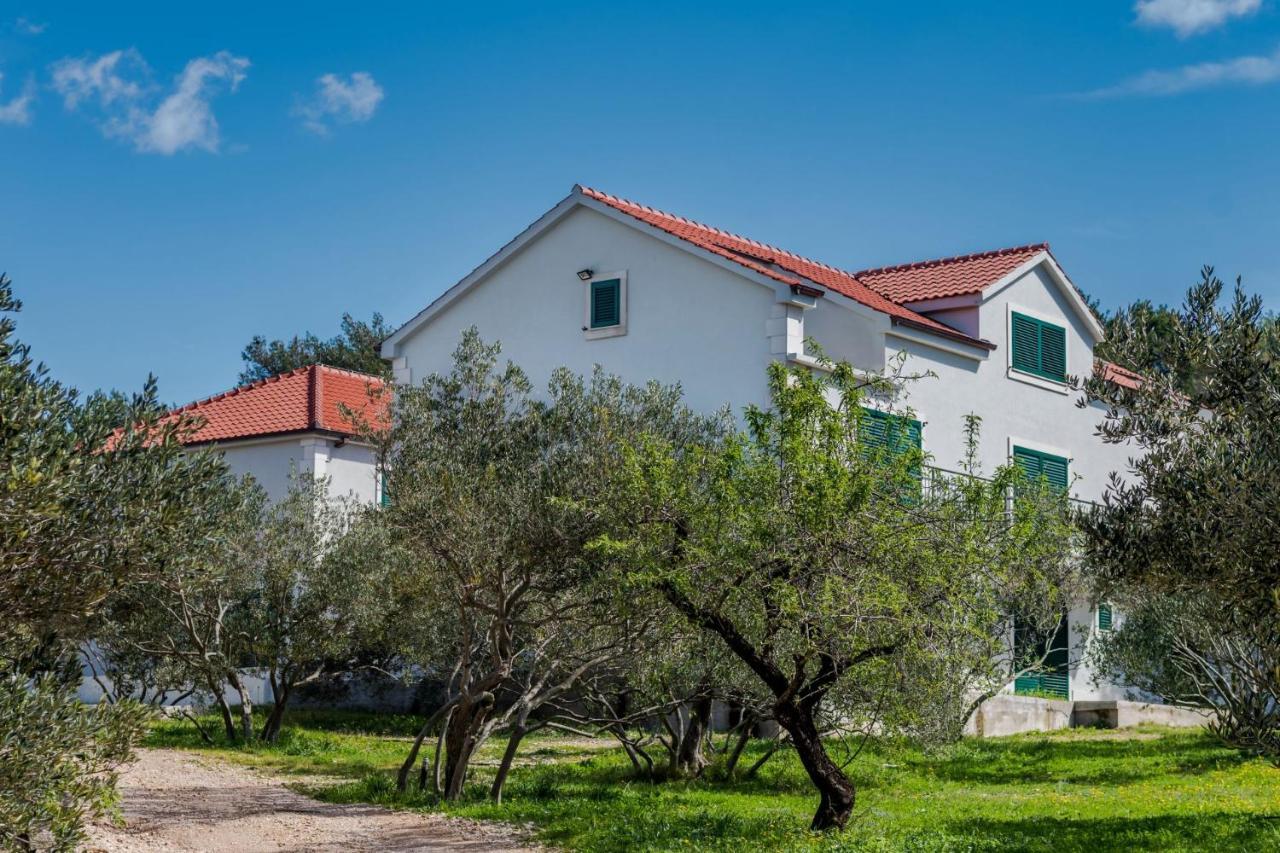 Bijaka Villas&Apartments Milna  Exterior foto