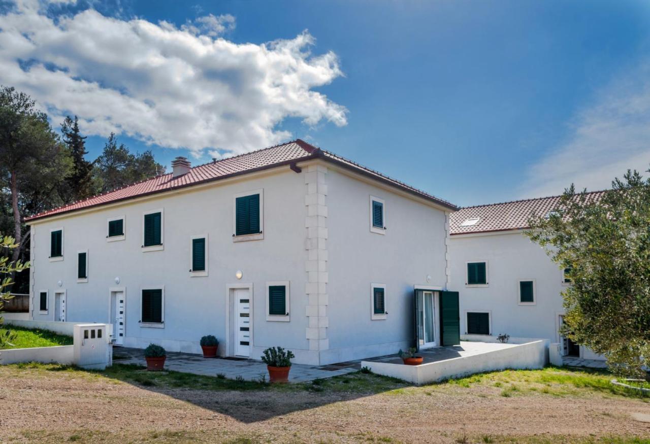 Bijaka Villas&Apartments Milna  Exterior foto